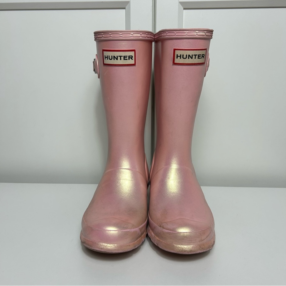 Hunter pastel pink rubber rain boots